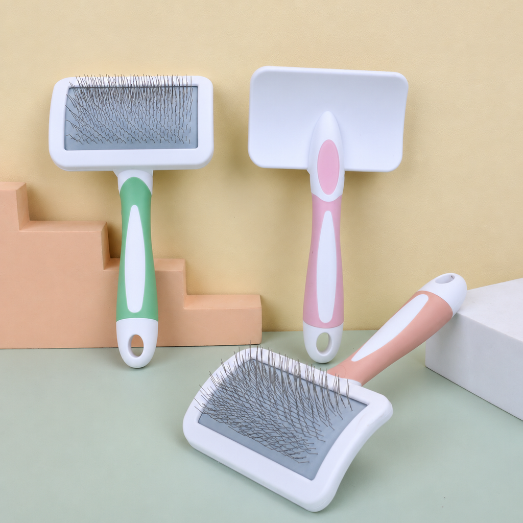 Pet Slicker Brush for Cats &amp; Dogs