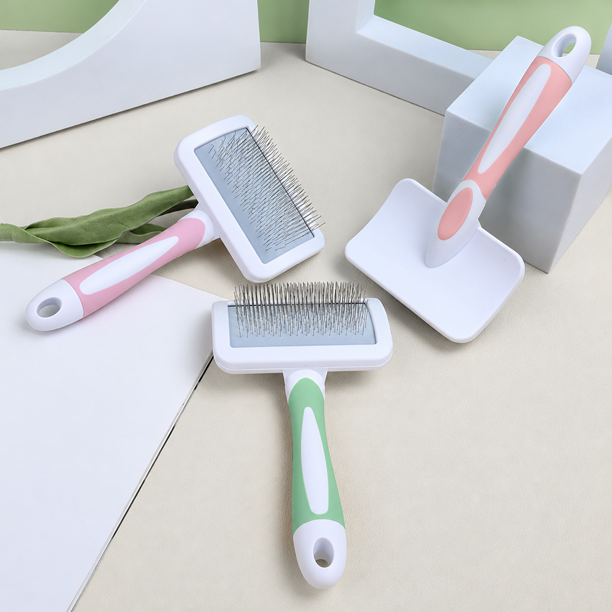 Pet Slicker Brush for Cats &amp; Dogs