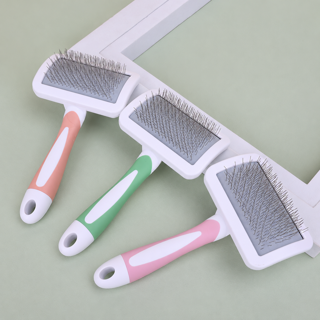 Pet Slicker Brush for Cats &amp; Dogs